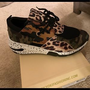 Camouflage Leopard Sneakers